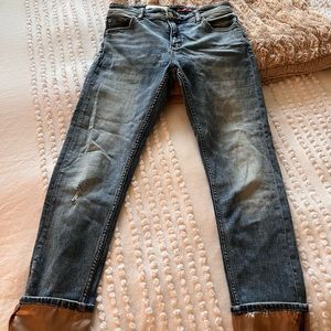Anthropologie, Pilcro jeans, size 27. Relaxed fit, with stylish satin cuff.